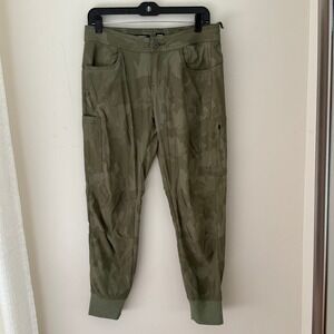 Prana Womens Size 6RG Olive Green Camouflage Cargo Jogger Pants